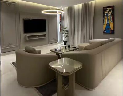 شقة حديثة وفاخرة بغرفتي نوم | موقع مميز | غرفة خادمة